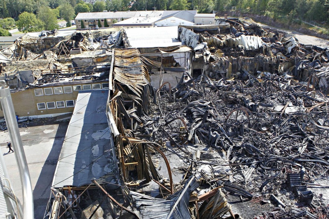 Store skader etter brannen i BASA-huset i juli 2015 (foto: Vestfold Interkommunale Brannvesen). Store skader etter brannen i BASA-huset i juli 2015 (foto: Vestfold Interkommunale Brannvesen).