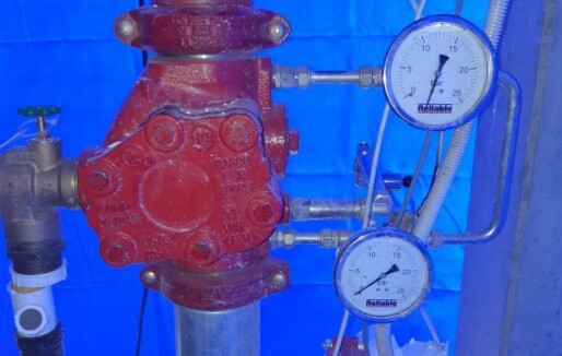 Ny rapport om eksplosjonen i sprinkleranlegget i Kristiansand: Feil og mangler i alle ledd Ny rapport om eksplosjonen i sprinkleranlegget i Kristiansand: Feil og mangler i alle ledd