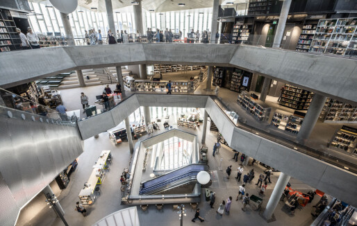 Uklart når Deichman Bjørvika kan åpne igjen etter vannskadene Uklart når Deichman Bjørvika kan åpne igjen etter vannskadene