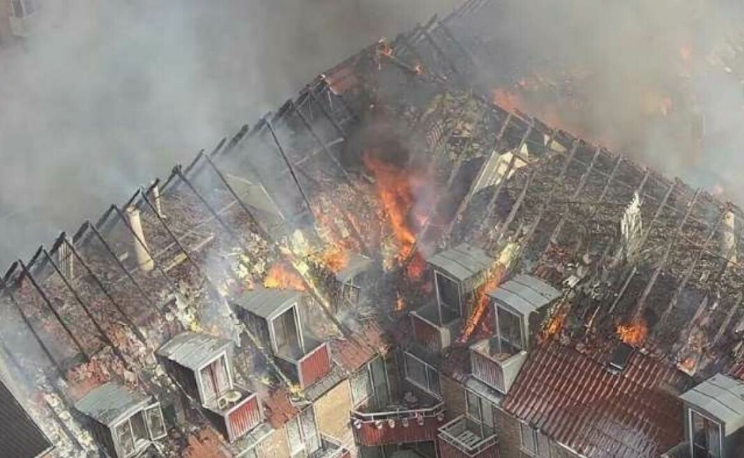 Mangelfull passiv brannsikring i takkonstruksjonen var noe av årsaken til at brannen i Grøndalsbo boligblokk i Vanløse i mars, kom helt ut av kontroll.