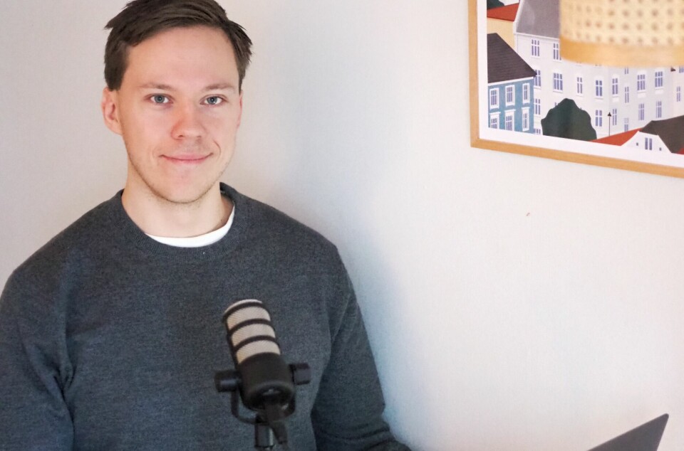 Redaktør og podcastspeaker Eivind Holm Nøttveit er i godt gang med nye Branncast-episoder.